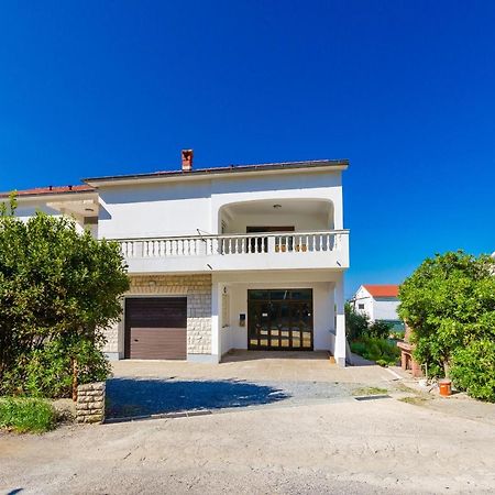 Banjol Apartments Slavica R מראה חיצוני תמונה